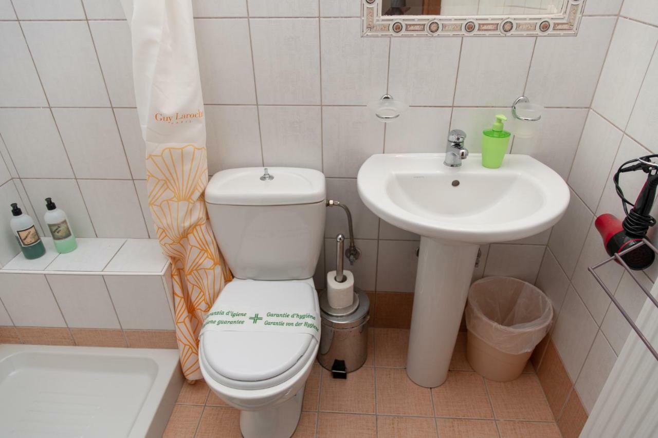 Guesthouse Nefeli Litókhoron Eksteriør bilde
