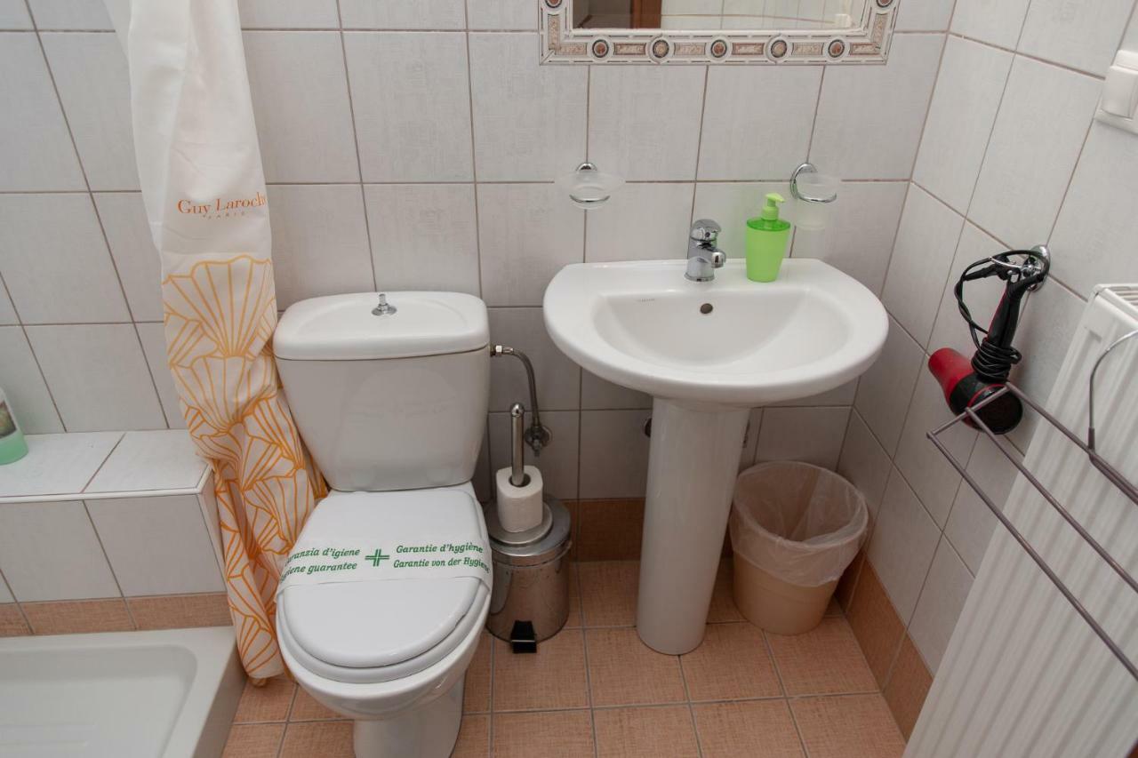 Guesthouse Nefeli Litókhoron Eksteriør bilde