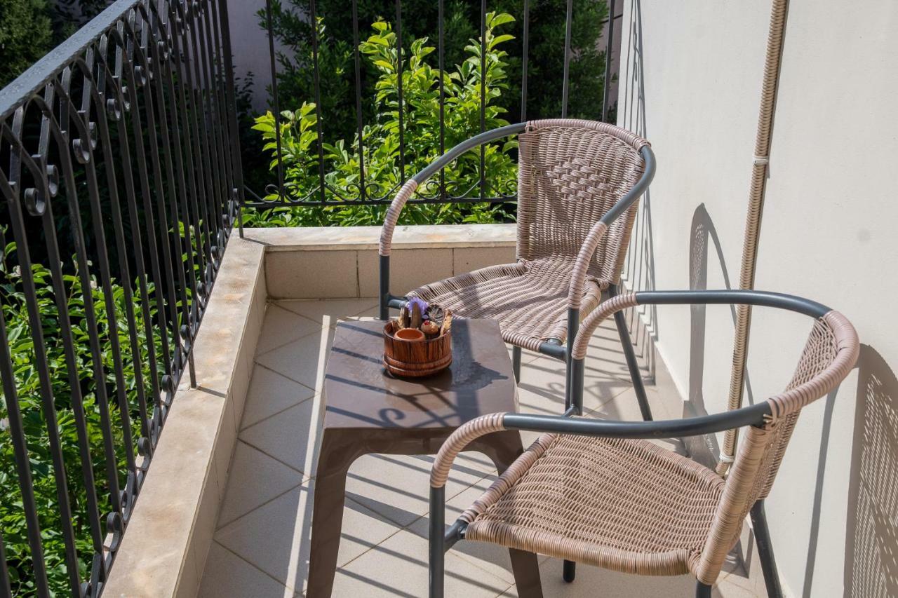 Guesthouse Nefeli Litókhoron Eksteriør bilde